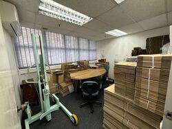 Manhattan House (D3), Office #570065141